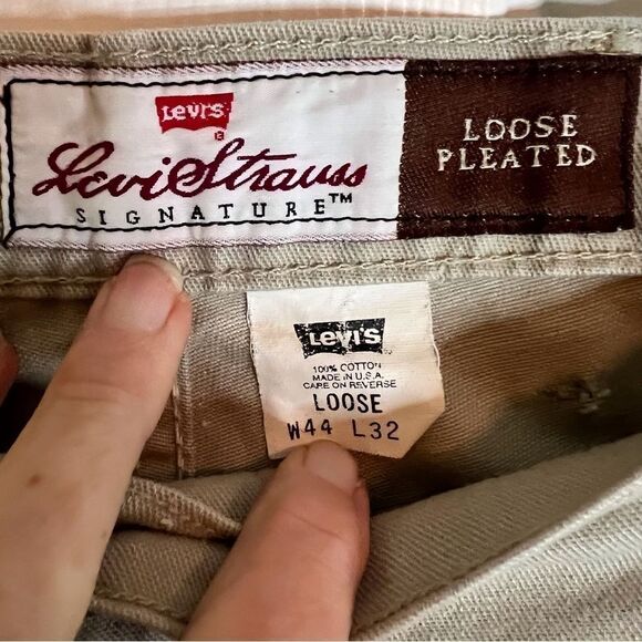 Men’s Levi Straus Signature Loose Pleated Relaxed Fit Pant 546 Size 44/32 - Picture 10 of 10